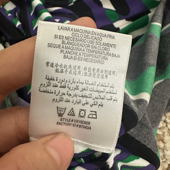 BCBGMaxAzria Sheath Mini Dress Green purple Sleeveless Scoop Neck size M NWT - Picture 11 of 11